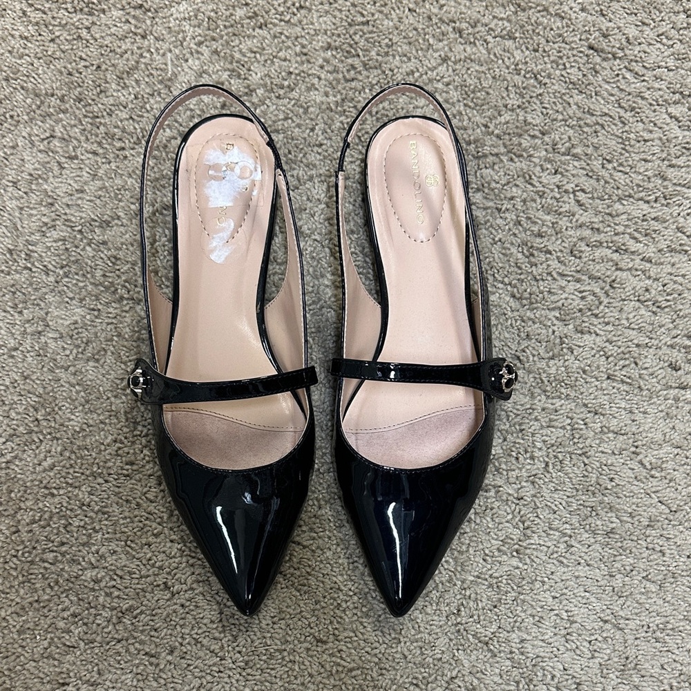 Bandolino Black Patent Slingback Heels